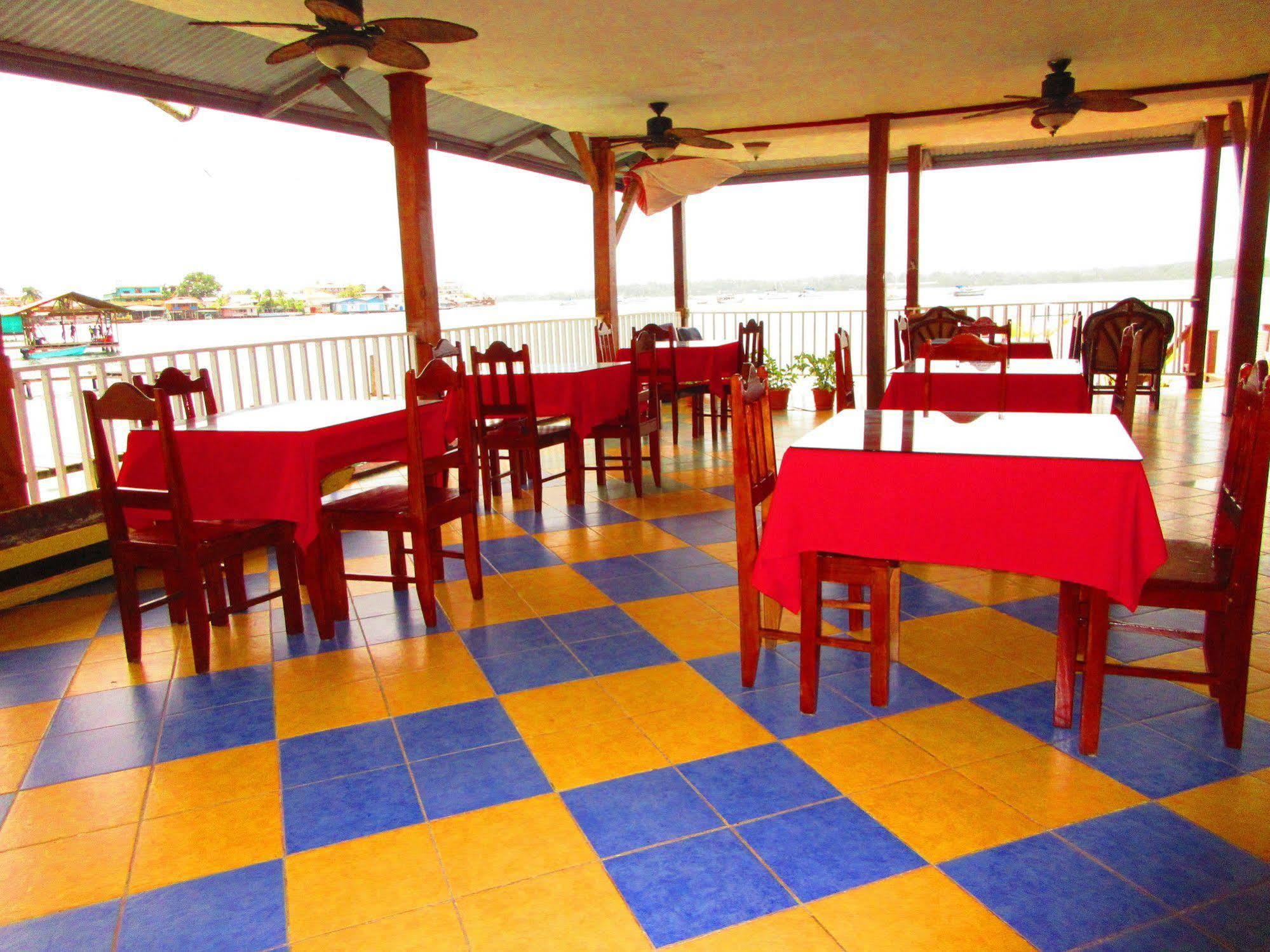 Los Balcones Over The Sea Hotel Bocas del Toro Exteriér fotografie